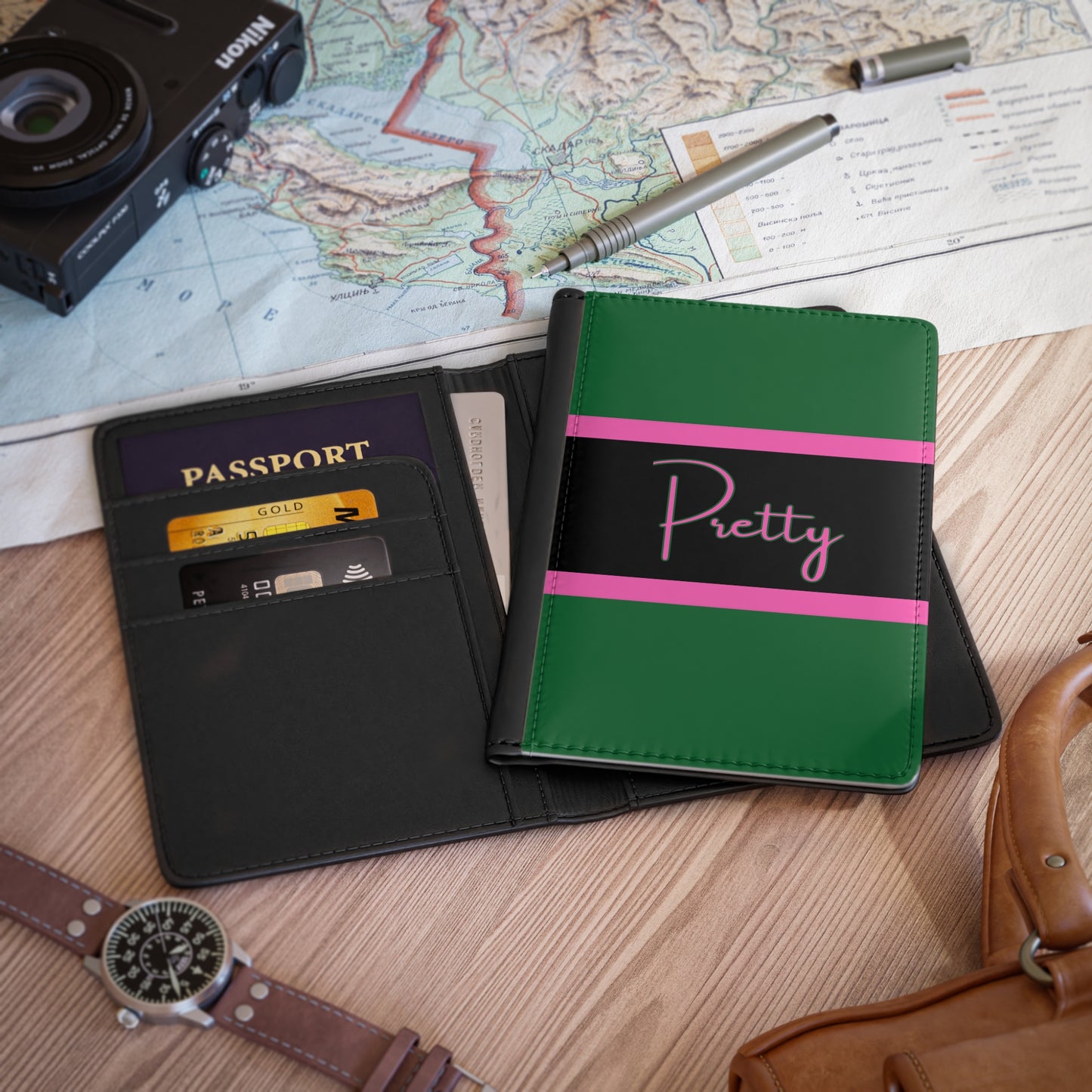 Pretty Lacombe 2.0 Passport Cover