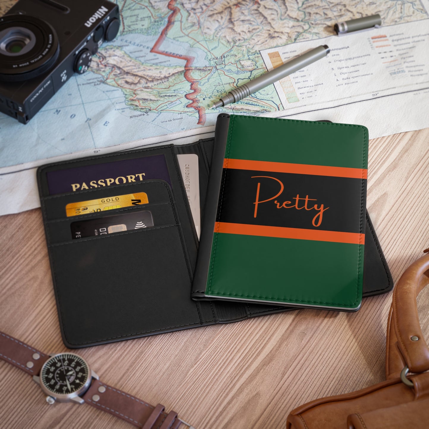 Pretty Tricou Passport Cover