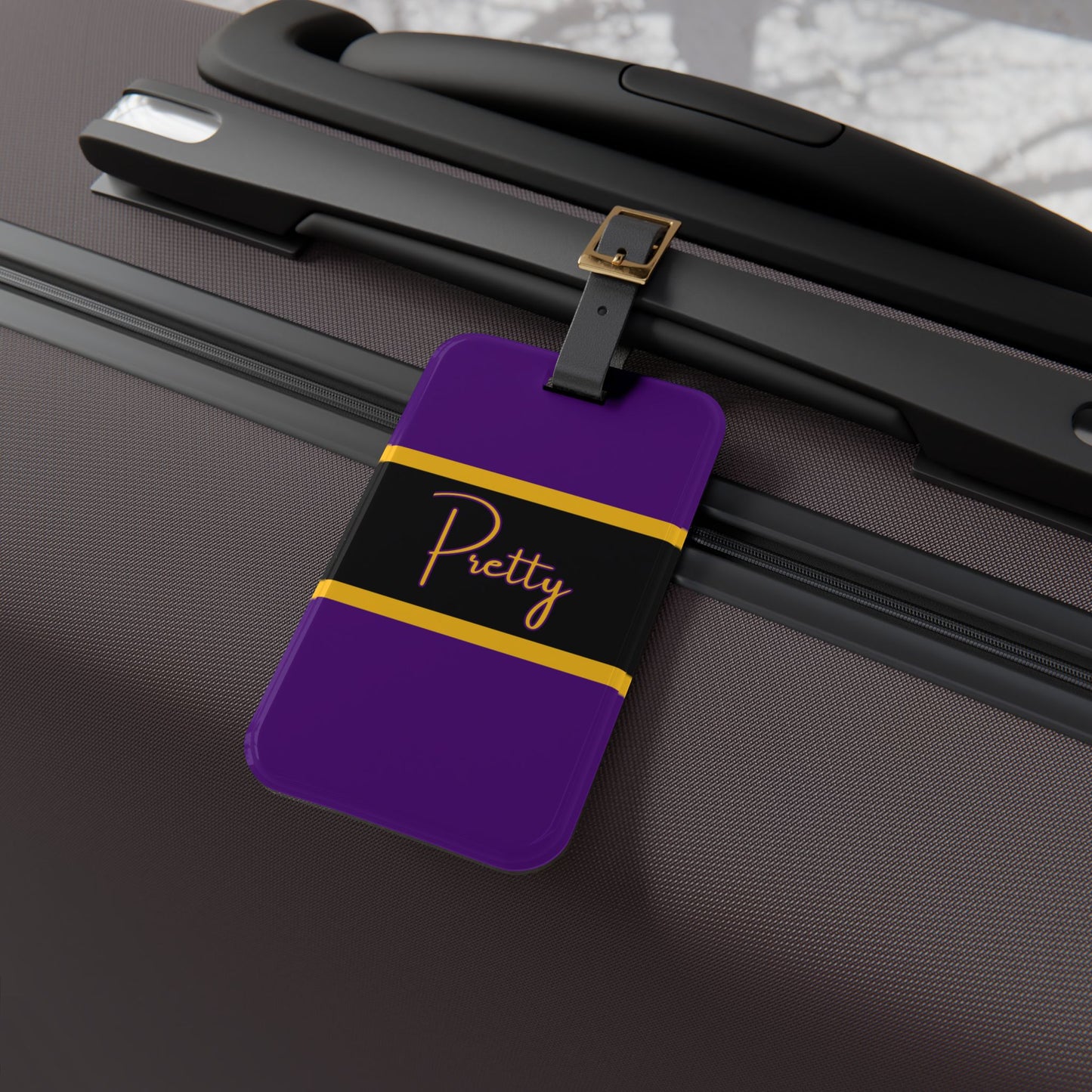 Pretty Mazant Luggage Tag
