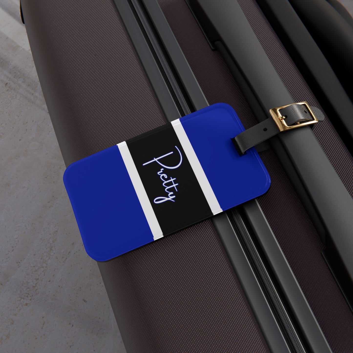 Pretty Maxine Luggage Tag