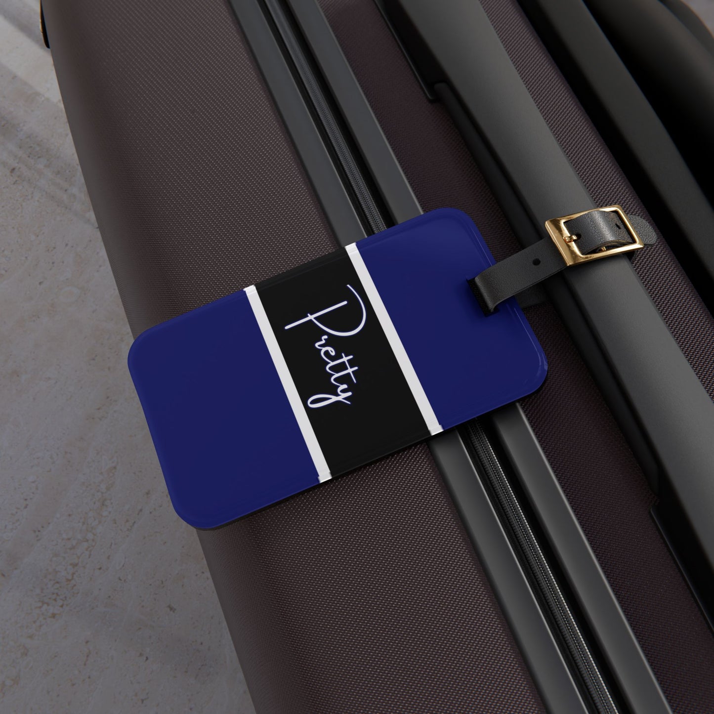 Pretty Baronne Luggage Tag